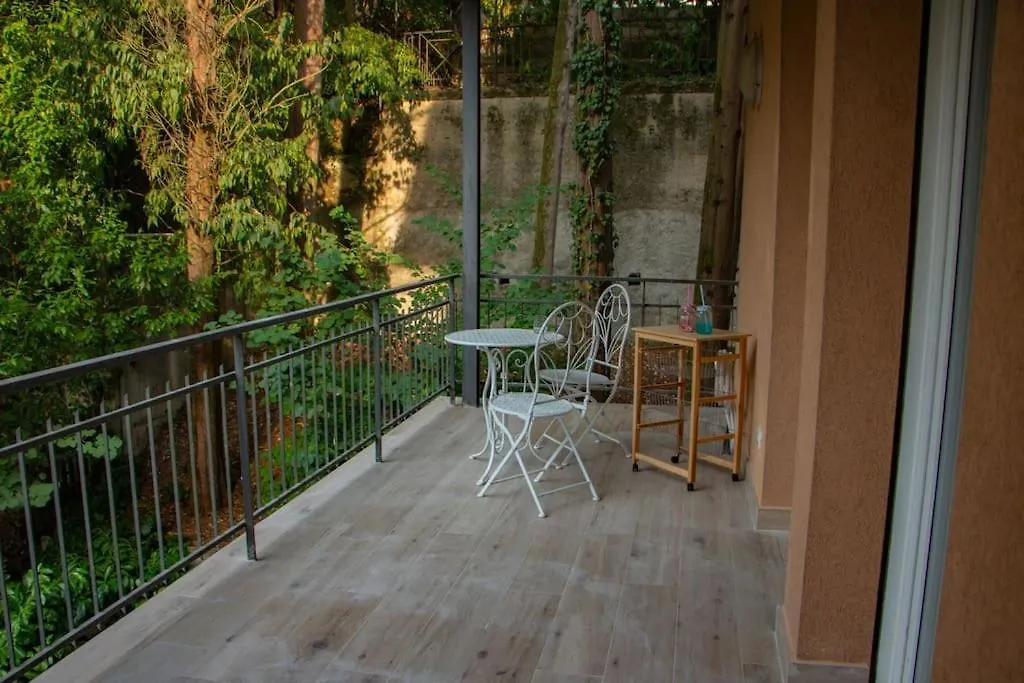 House Of Music Apartment Gardone Riviera