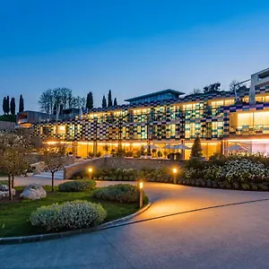 5* Hotel Eden Reserve